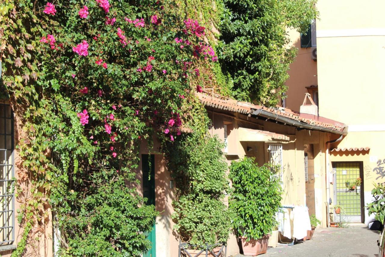 Moro 50 - Loft In Trastevere Rome Exterior photo