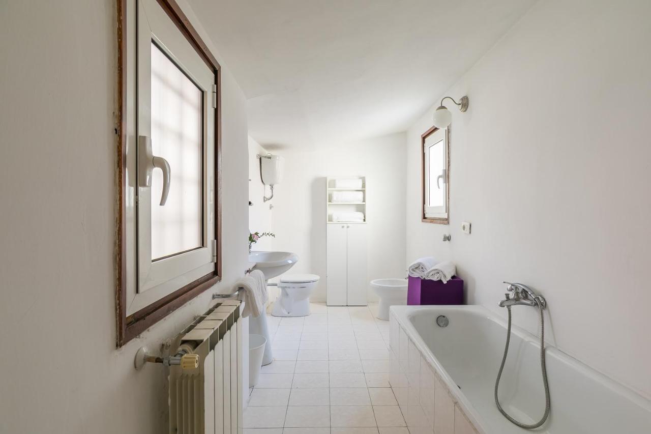 Moro 50 - Loft In Trastevere Rome Exterior photo